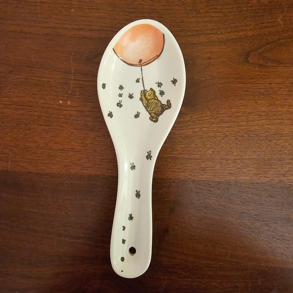 Disney Winnie the Pooh Balloon Bees Ceramic Spoon Rest Kitchen Utensil Holder